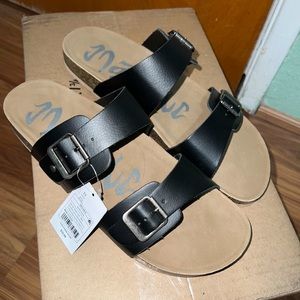 Mad Love footbed sandals, color black, size 11 brand new